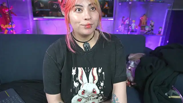 missa motato online show from March 25, 11:09 am