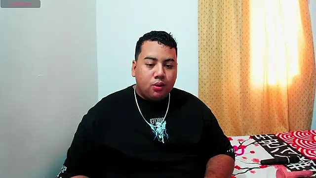 MICHAEL AND SHARON online show from January 8, 10:16 pm