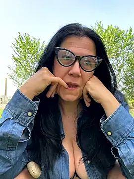 LadydeSade online show from April 17, 12:52 pm