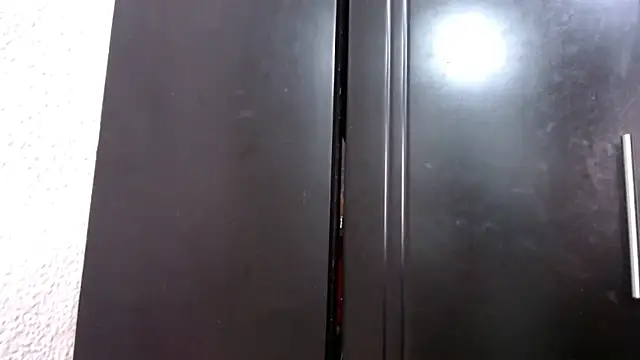 Snapshot of EngelCristaly chatting on March 6, 9:47 am EngelCristaly online show from March 6, 9:47 am