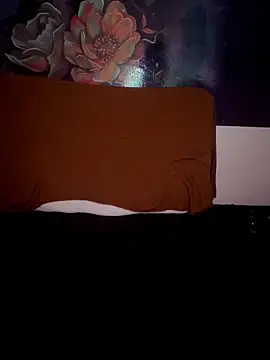 Marilyn Monroee online show from April 30, 9:49 am