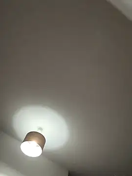 lola  med online show from December 13, 10:16 pm