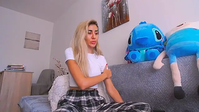 SweetJessy26 online show from October 5, 9:11 am