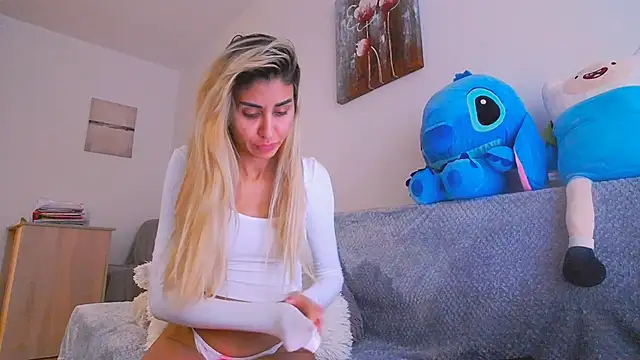 SweetJessy26 online show from September 17, 9:44 am