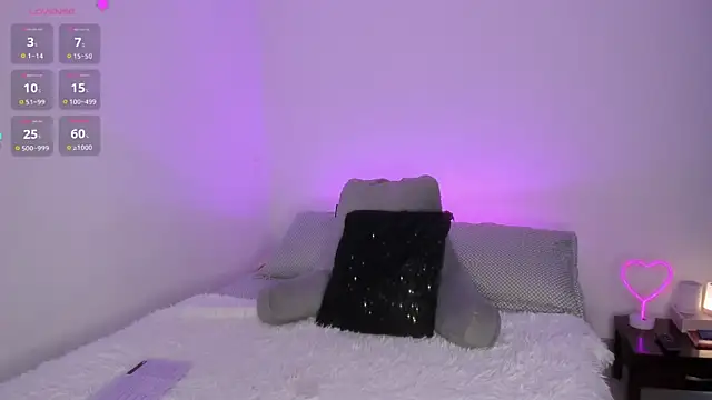  lucianapalmer online show from December 22, 1:55 pm