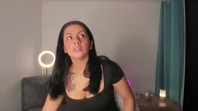  lucianapalmer online show from April 12, 3:26 pm