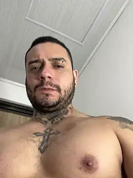Snapshot of Angelgarcia_ chatting on March 7, 1:42 am Angelgarcia online show from March 7, 1:42 am