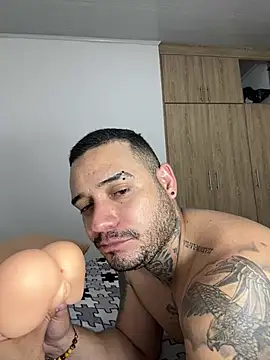 Snapshot of Angelgarcia_ chatting on February 28, 3:59 am Angelgarcia online show from February 28, 3:59 am