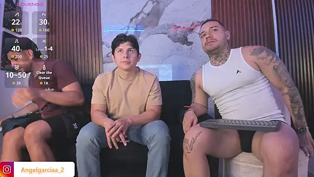 Angelgarcia  online show from April 12, 7:17 pm