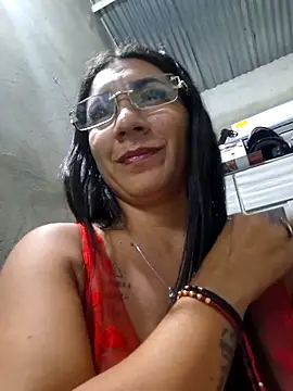 Snapshot of hot_veteran01 chatting on June 16, 11:27 pm hot veteran01 online show from June 16, 11:27 pm