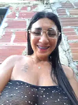 hot veteran01 online show from June 1, 11:04 pm