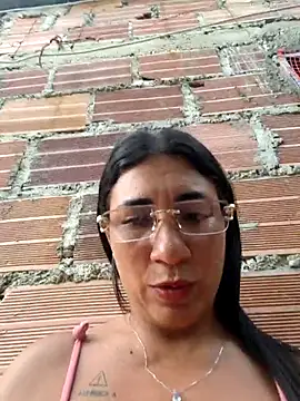 hot veteran01 online show from May 12, 10:38 pm