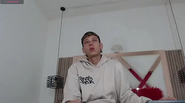 Snapshot of Noahoconor chatting on February 26, 12:38 pm Noahoconor online show from February 26, 12:38 pm