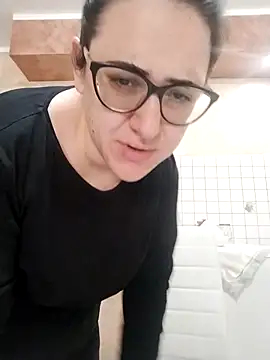 Dolcecurvy online show from November 20, 9:10 am