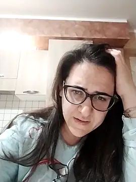 Dolcecurvy online show from February 12, 10:20 pm