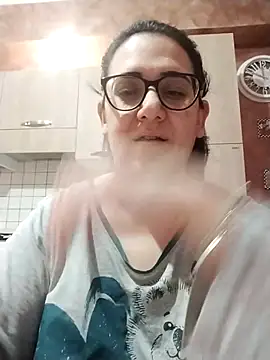 Dolcecurvy online show from December 17, 10:48 pm