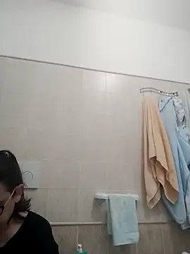 Dolcecurvy online show from November 12, 9:46 am