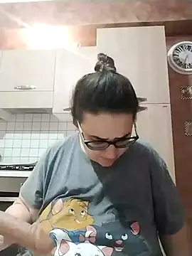 Dolcecurvy online show from November 1, 10:36 pm