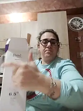 Dolcecurvy online show from March 22, 10:55 pm