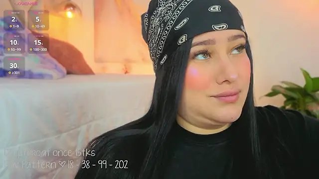 Leaa Cox online show from March 26, 4:00 am