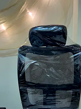 Snapshot of Dishasarmaa05 chatting on November 17, 2:43 pm Dishasarmaa05 online show from November 17, 2:43 pm