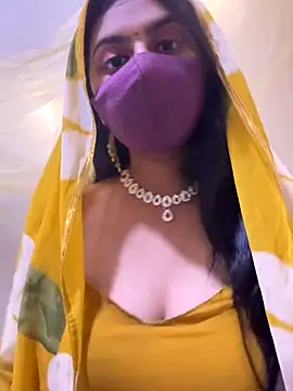 Snapshot of Dishasarmaa05 chatting on November 18, 3:48 pm Dishasarmaa05 online show from November 18, 3:48 pm