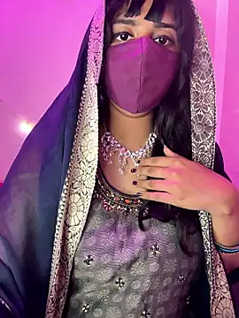 Dishasarmaa05 online show from January 14, 6:00 pm