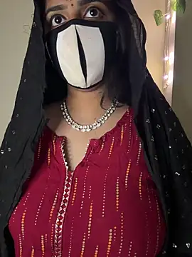 Dishasarmaa05 online show from February 6, 5:09 pm