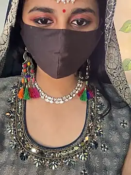 Dishasarmaa05 online show from March 3, 5:09 pm