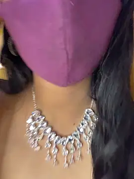 Snapshot of Dishasarmaa05 chatting on December 1, 6:31 pm Dishasarmaa05 online show from December 1, 6:31 pm