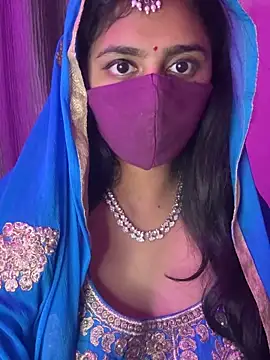 Snapshot of Dishasarmaa05 chatting on December 16, 6:23 pm Dishasarmaa05 online show from December 16, 6:23 pm