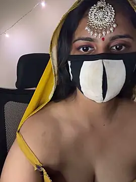 Dishasarmaa05 online show from April 19, 2:40 pm