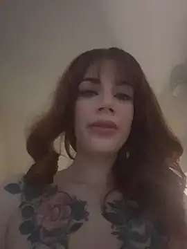 Snapshot of FrancescaFerra chatting on October 24, 12:26 pm FrancescaFerra online show from October 24, 12:26 pm