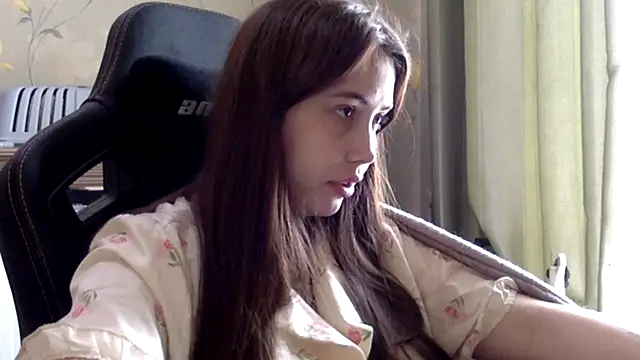 bysinka18 online show from April 23, 11:05 am