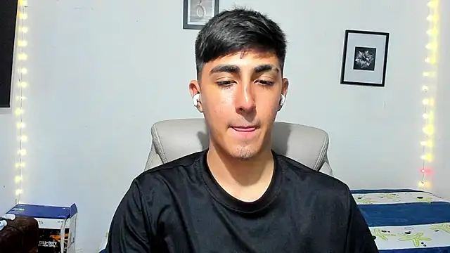 babymaik online show from November 12, 5:22 am