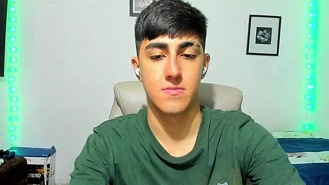 babymaik online show from November 14, 5:22 am