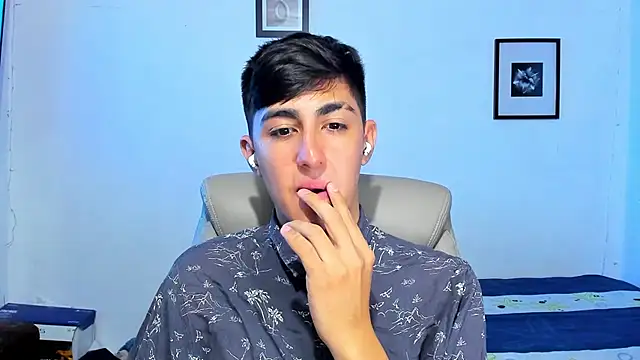 babymaik online show from December 15, 6:19 am