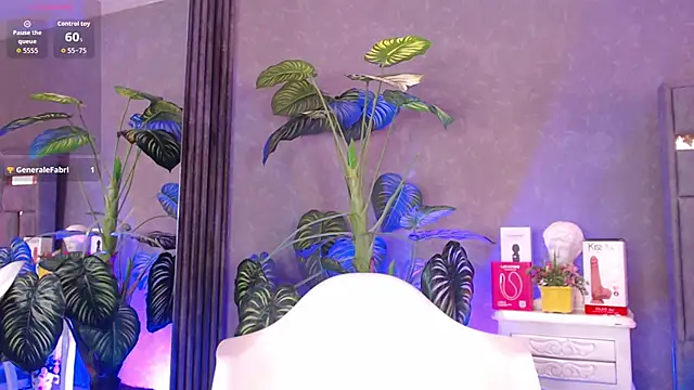 Tyla Ks online show from February 6, 7:43 pm