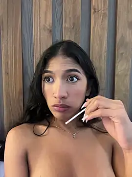 Tyla Ks online show from March 7, 8:10 am