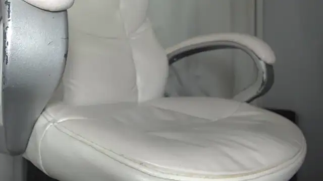 Mature 2025 online show from March 9, 6:17 am