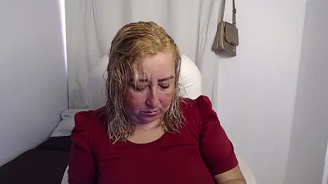 Mature 2025 online show from September 28, 2:13 pm