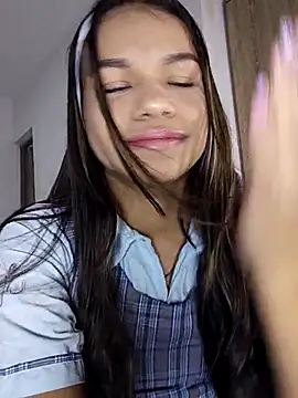 Snapshot of sophia_ramirez12 chatting on November 28, 9:26 pm sophia ramirez12 online show from November 28, 9:26 pm