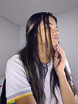 sophia ramirez12 online show from December 18, 9:51 pm