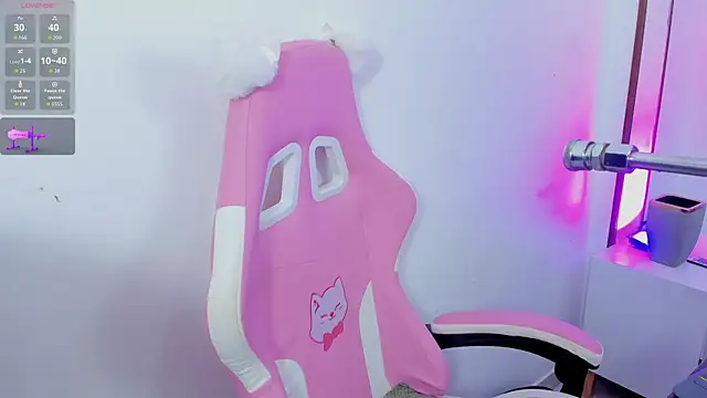 cutie sarax1 online show from October 31, 1:13 am