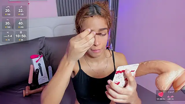 honey sofii  online show from March 29, 9:22 am