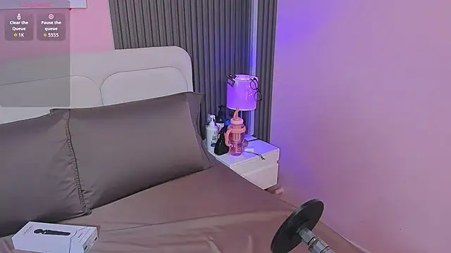 honey sofii  online show from February 13, 11:32 am