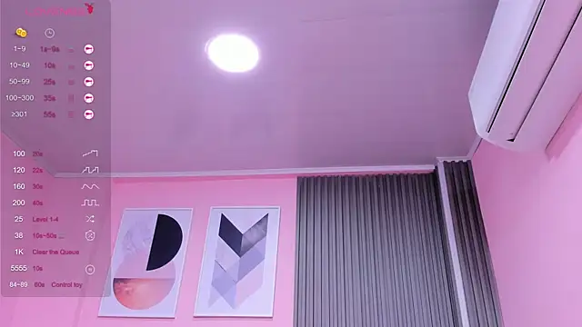 Snapshot of honey_sofii_ chatting on March 15, 6:32 pm honey sofii online show from March 15, 6:32 pm