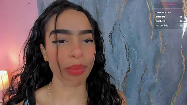 Snapshot of honey_sofii_ chatting on October 29, 12:26 pm honey sofii online show from October 29, 12:26 pm