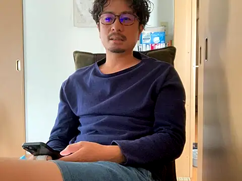 Snapshot of masato1115aa chatting on September 11, 12:54 am masato1115aa online show from September 11, 12:54 am