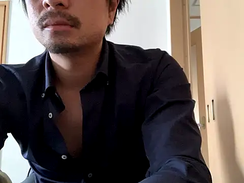 Snapshot of masato1115aa chatting on October 15, 2:21 am masato1115aa online show from October 15, 2:21 am